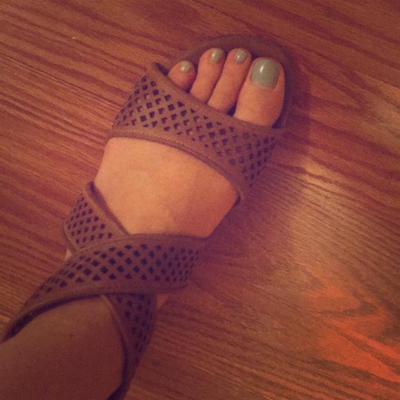 Picnic Sandals - Picture 4 of 4